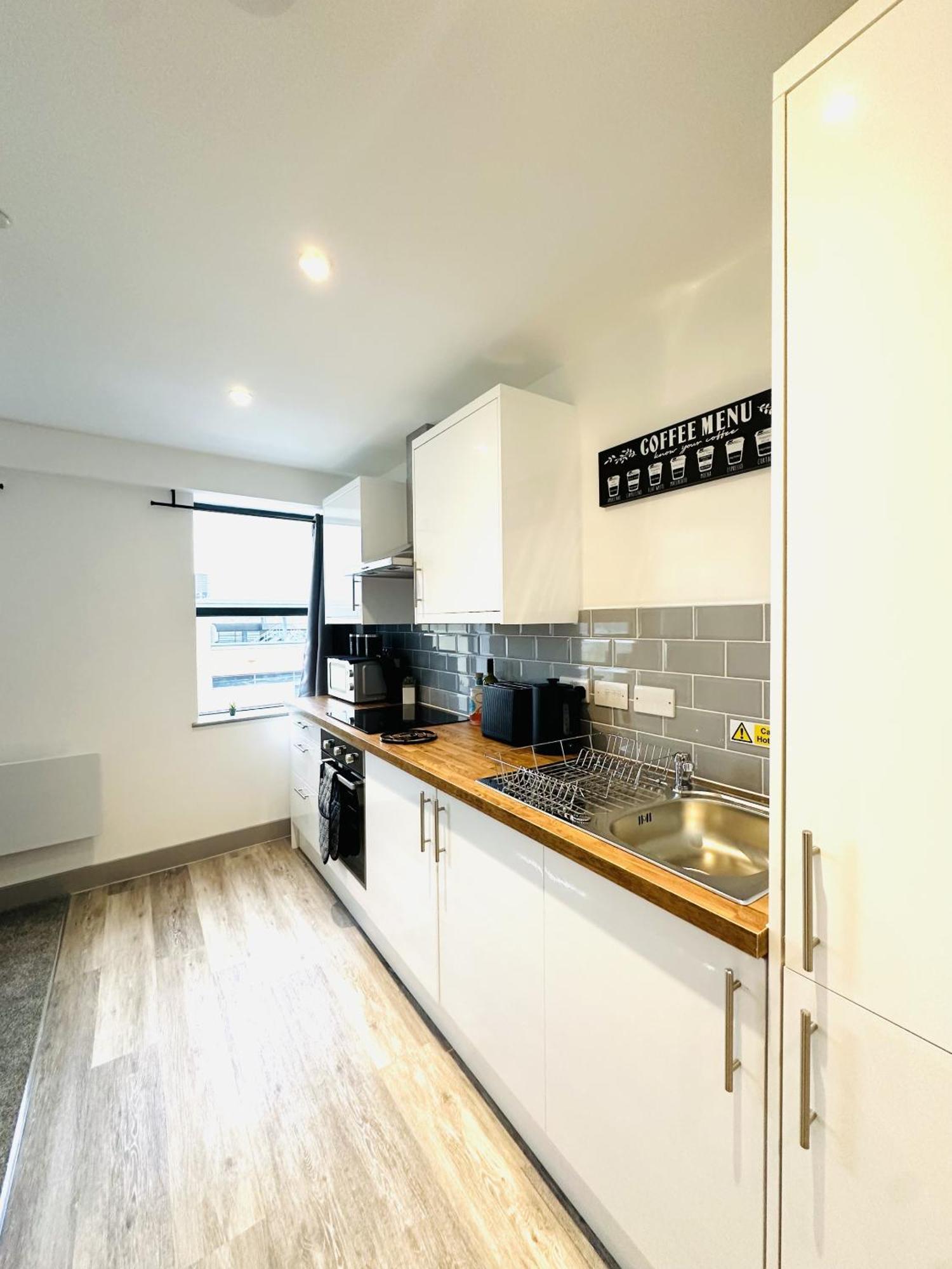 Apartment 301 Grosvenor House *
