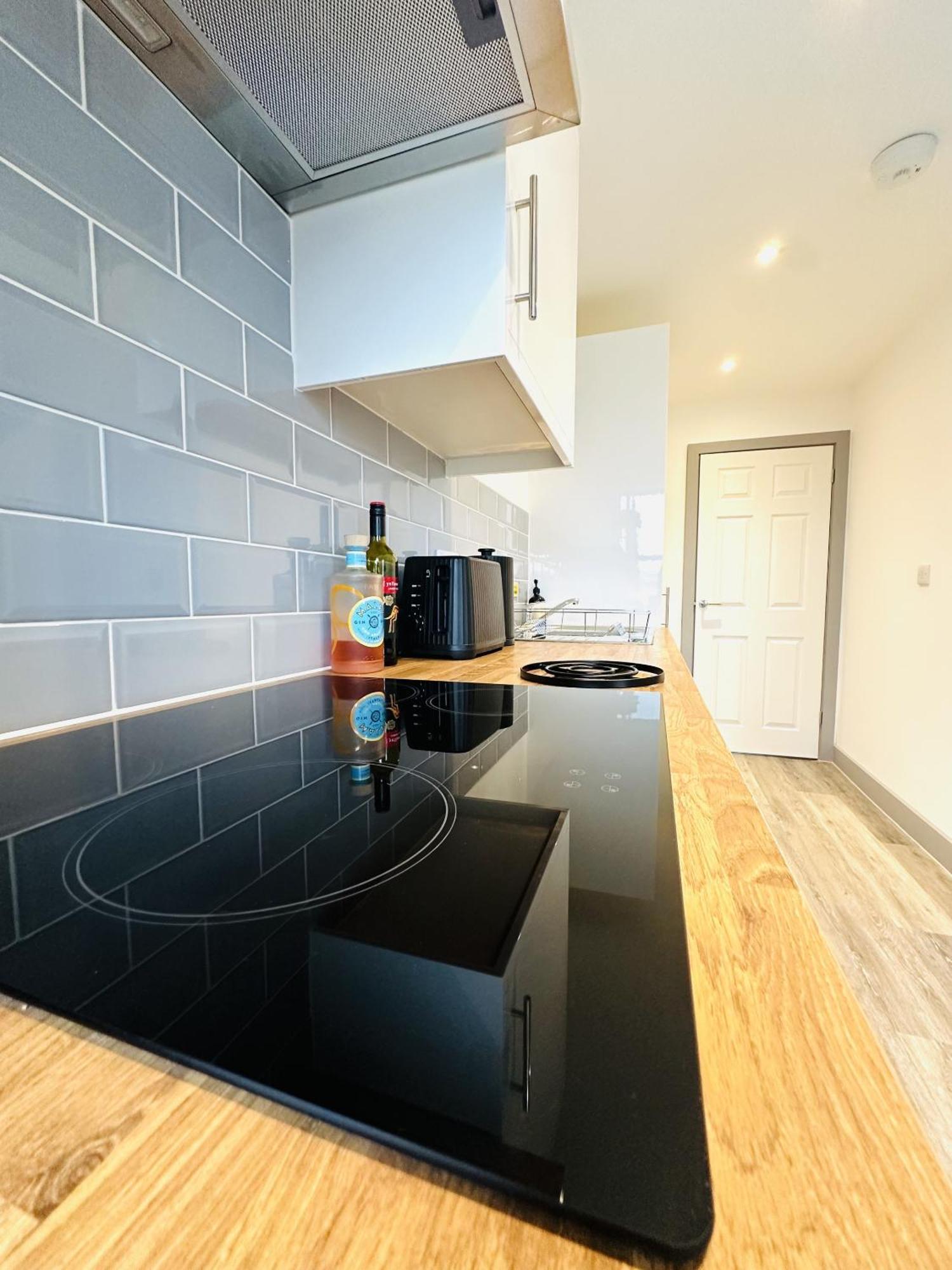 Apartment 301 Grosvenor House *